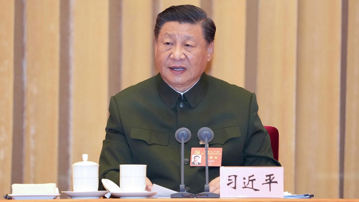 F3BDEB70D8DF1C447E6BAC8DD25_76749176_11AD4 习近平出席军队辅导干部会议并颁发重要讲话